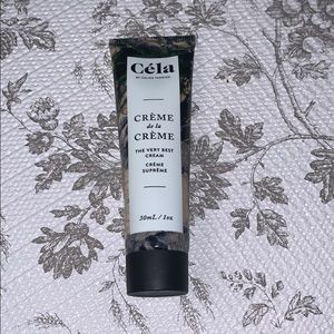 💜Céla creme de la creme💜